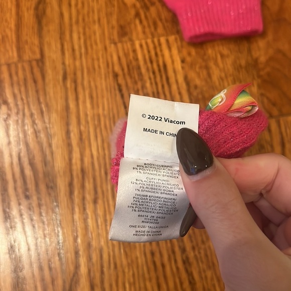 Nickelodeon Girl’s Jojo Siwa Pink Mittens - Picture 3 of 4